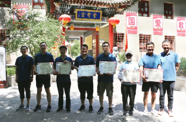 增強團隊合力 展示泓源風(fēng)采 ——泓源公司開(kāi)展登山比賽活動(dòng)(圖10)
